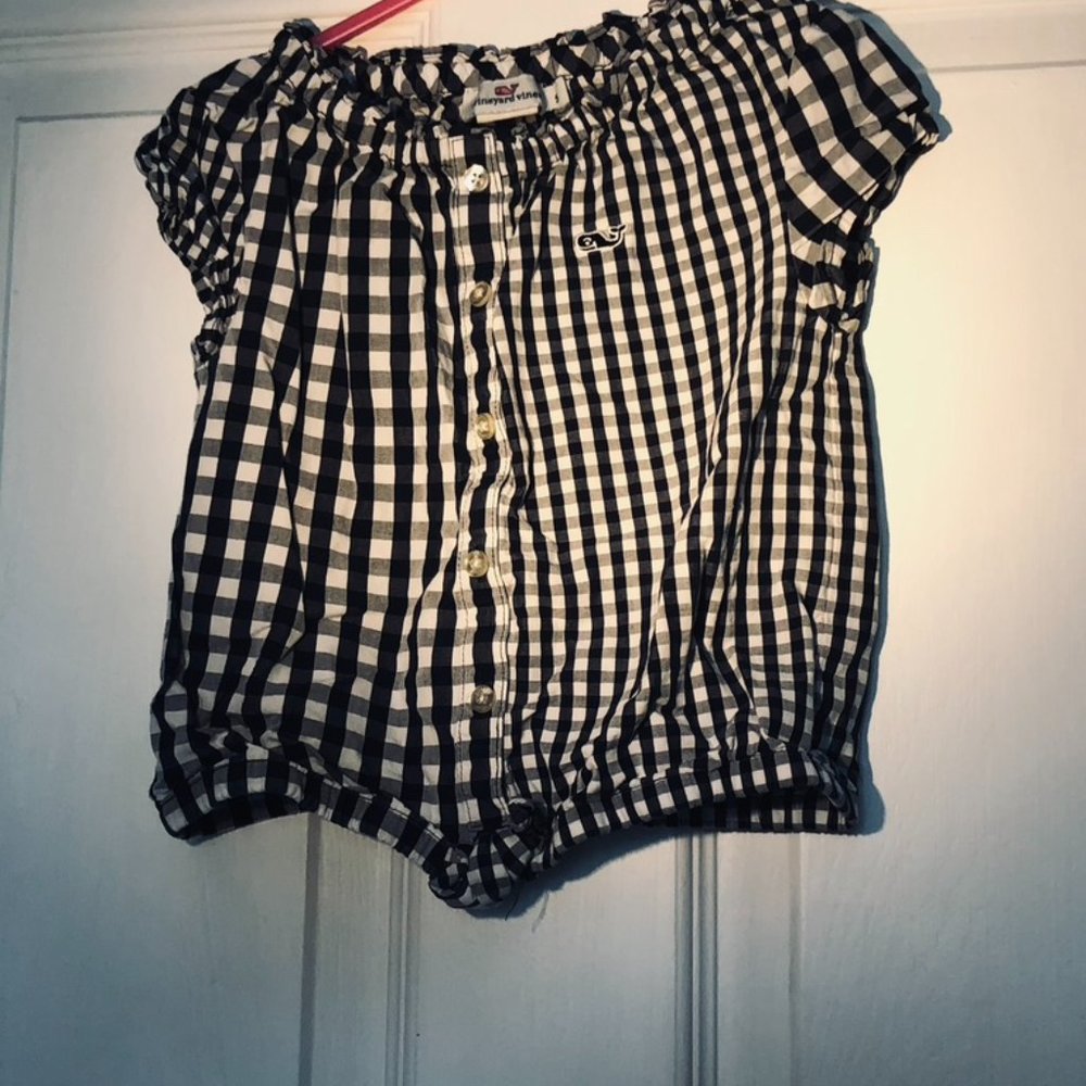 Vineyard Vines Gingham Button Up Shirt. Size 5